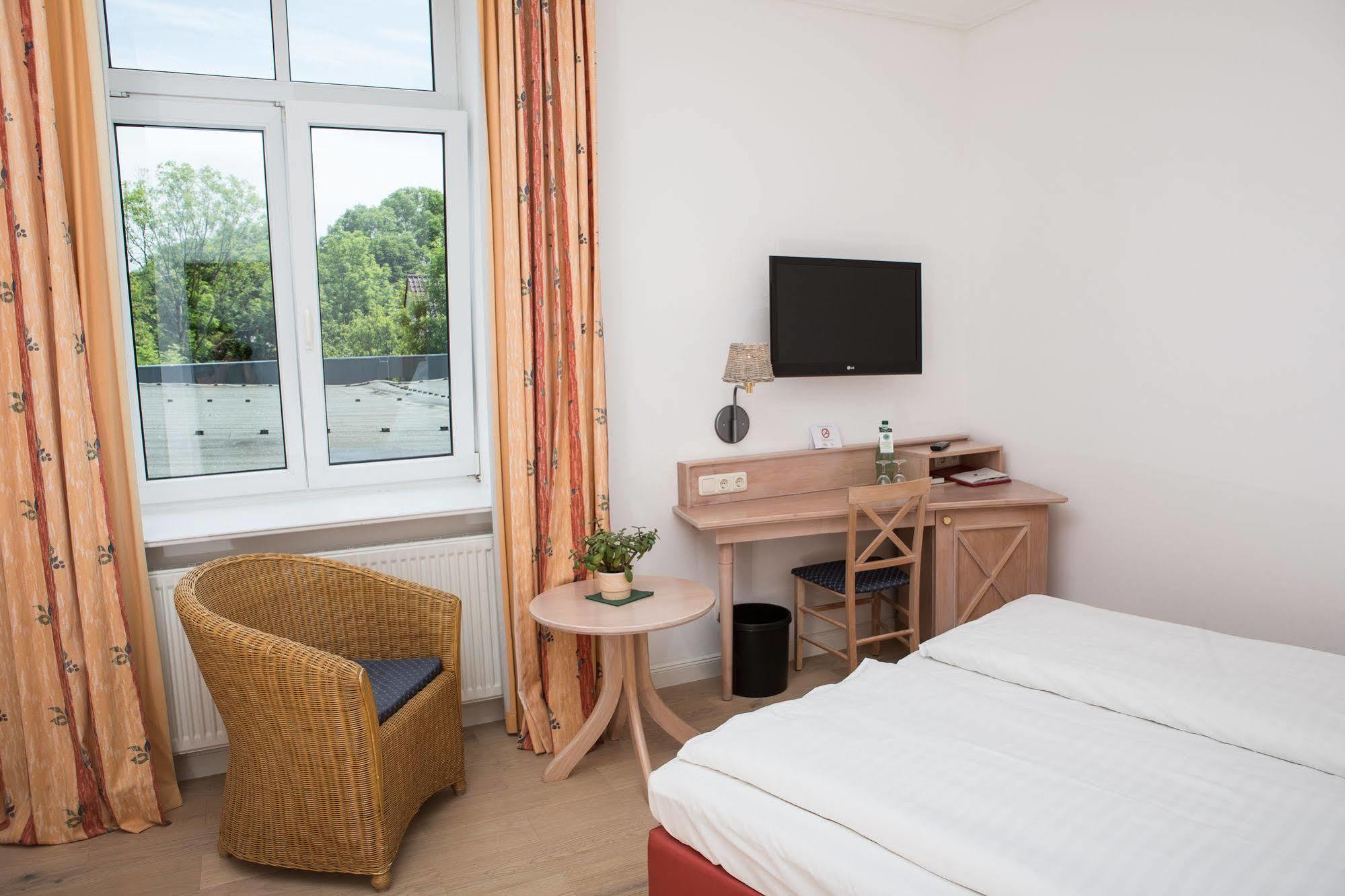 Be Bio Hotel Be Active - Naehe Historischer Hafen Tönning Εξωτερικό φωτογραφία